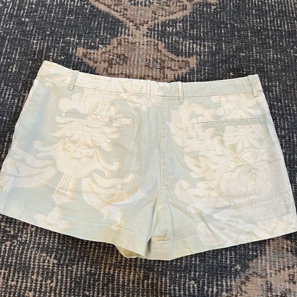 GAP Women's 12 seafoam green with cream damask print flat front zip up s… - Picture 9 of 9